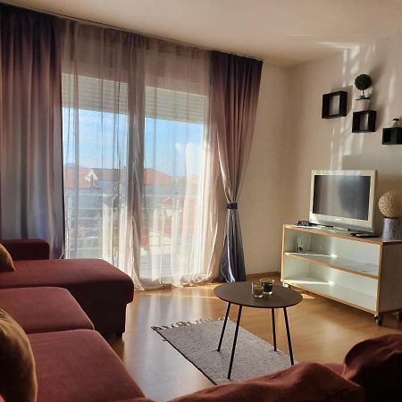 Cozy Two-Bedroom Apartment Zadar Extérieur photo