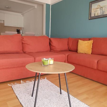 Cozy Two-Bedroom Apartment Zadar Extérieur photo