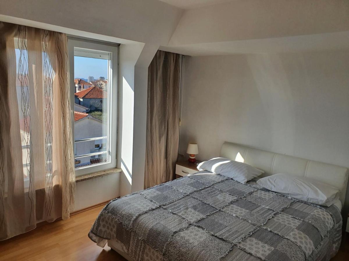 Cozy Two-Bedroom Apartment Zadar Extérieur photo