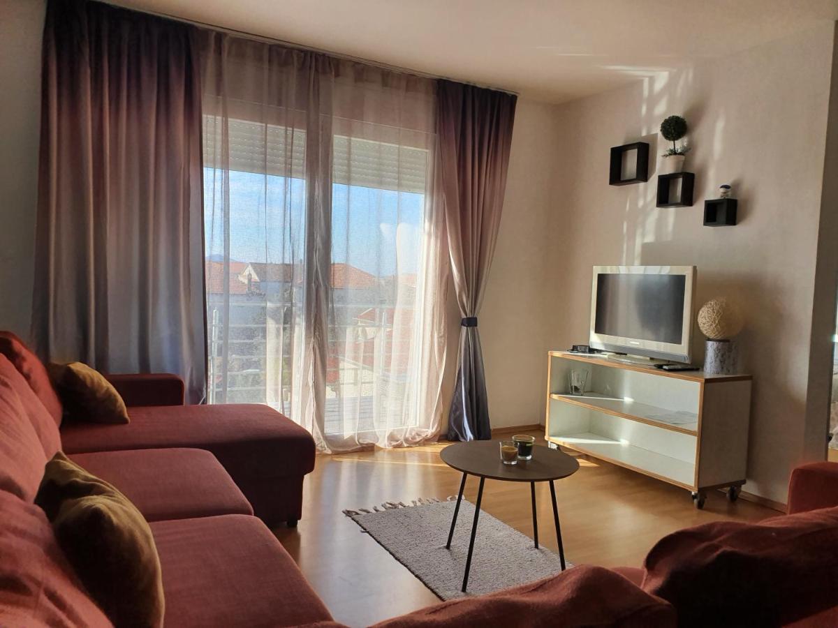 Cozy Two-Bedroom Apartment Zadar Extérieur photo