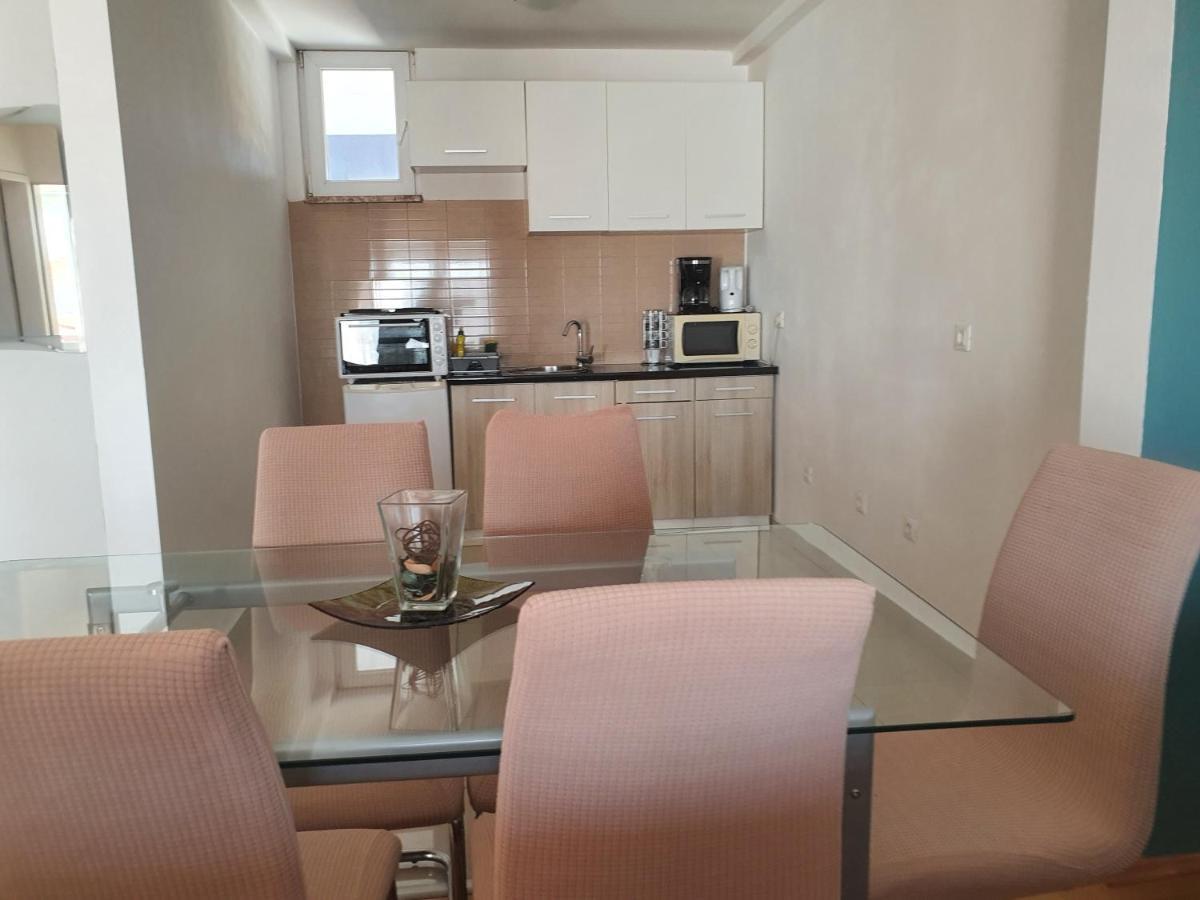 Cozy Two-Bedroom Apartment Zadar Extérieur photo